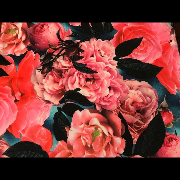 Lululemon Cool Racerback Tank-Secret Garden, Sz 6 - Picture 4 of 4