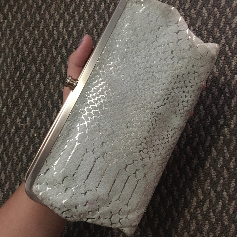 Hobo Lauren Clutch Wallet