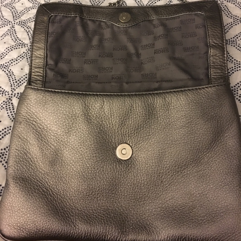 Michael Kors Clutch Handbag - Picture 2 of 6