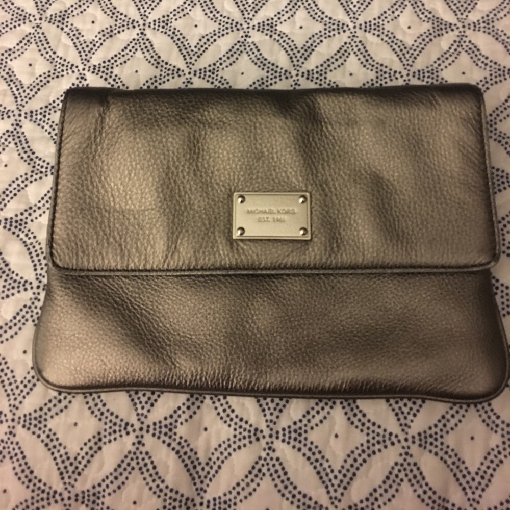 Michael Kors Clutch Handbag - Picture 6 of 6