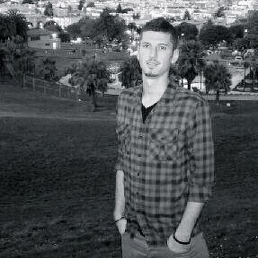 Meet your Posher, Emir