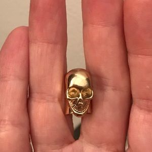 Anthropologie Gold Skull Ear Cuff Earring boutique Anthropologie Gold Skull Ear Cuff Earring boutique