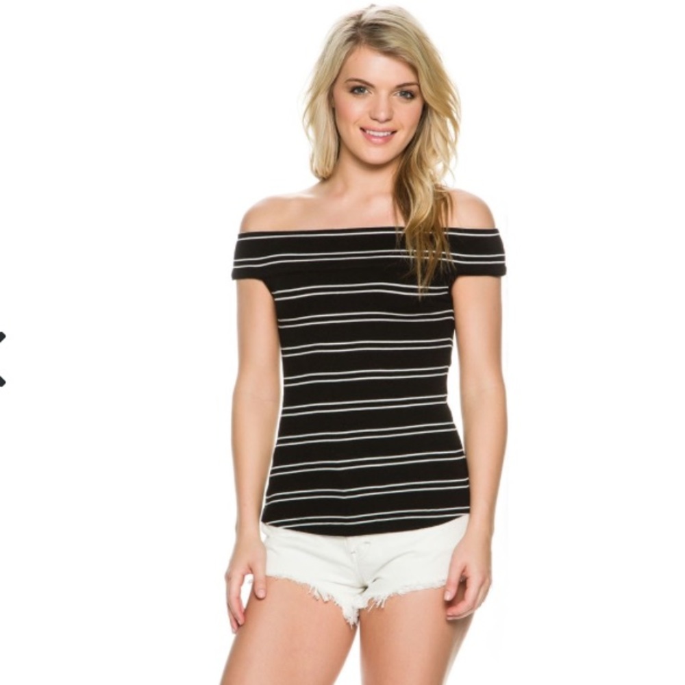 Free people yacht club off the shoulder tank