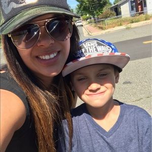 Meet your Posher, Gemma