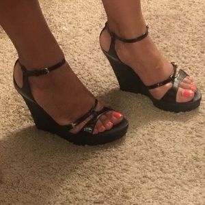 White House Black Market  NWOT black wedges