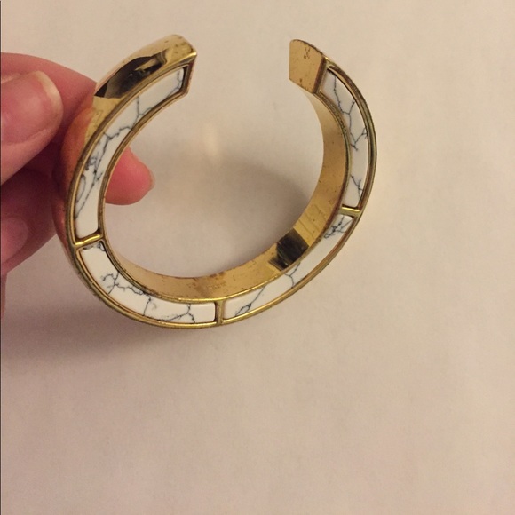 Bracelet - Picture 3 of 4