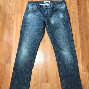 FOREVER 21 MEN 32/32 JEANS