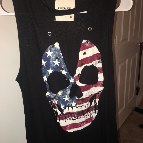 Skull shirt - Picture 1 of 1