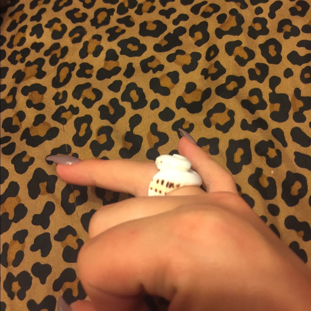 Sea Shell Ring - Picture 2 of 4