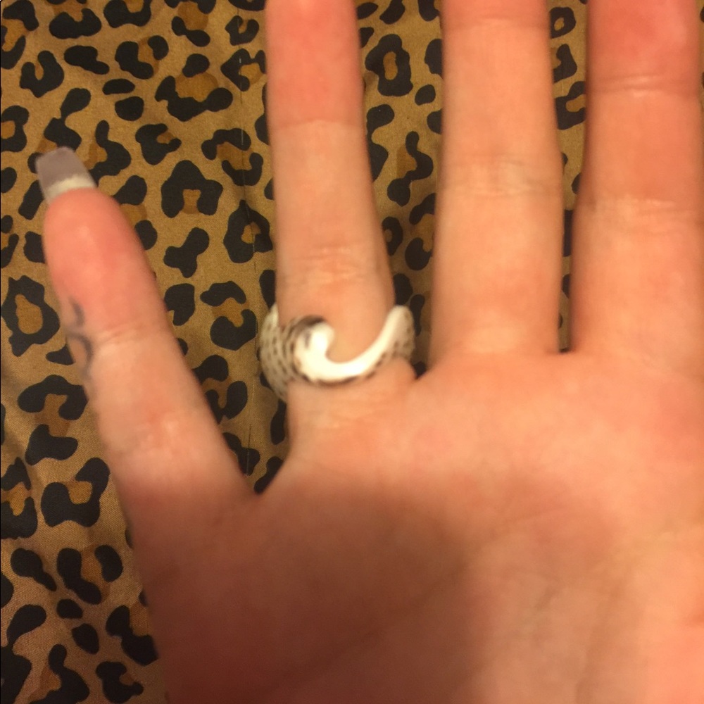 Sea Shell Ring - Picture 3 of 4