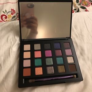 Urban decay vice palette Urban decay vice palette