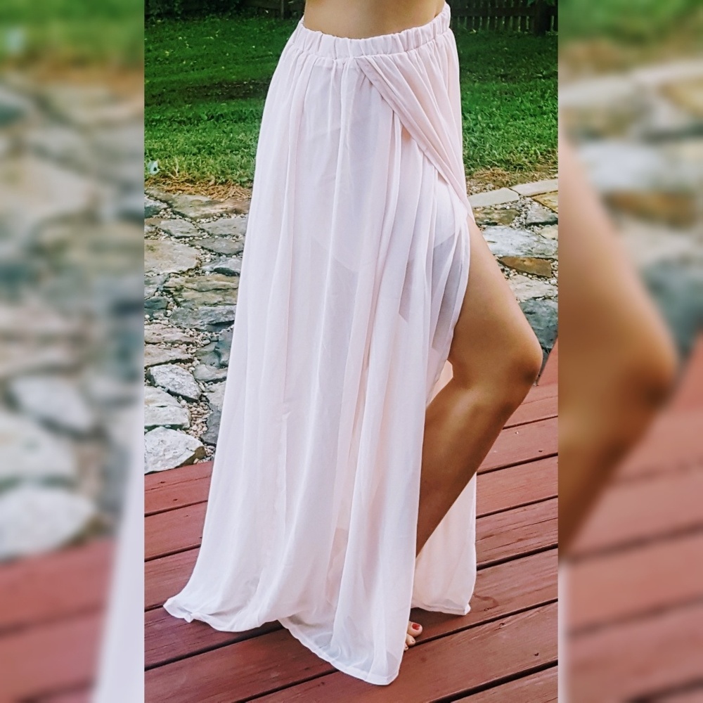 Blush Pink Slit Maxi Skirt - BRAND NEW!