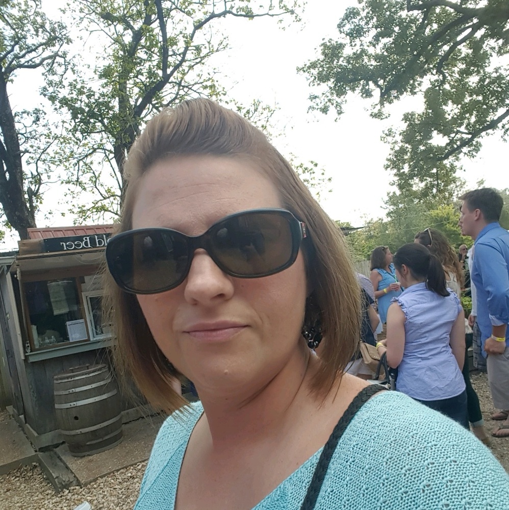 Meet your Posher, Christine