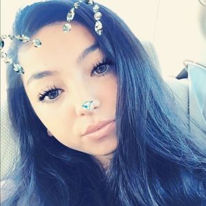 Meet your Posher, Alyssa