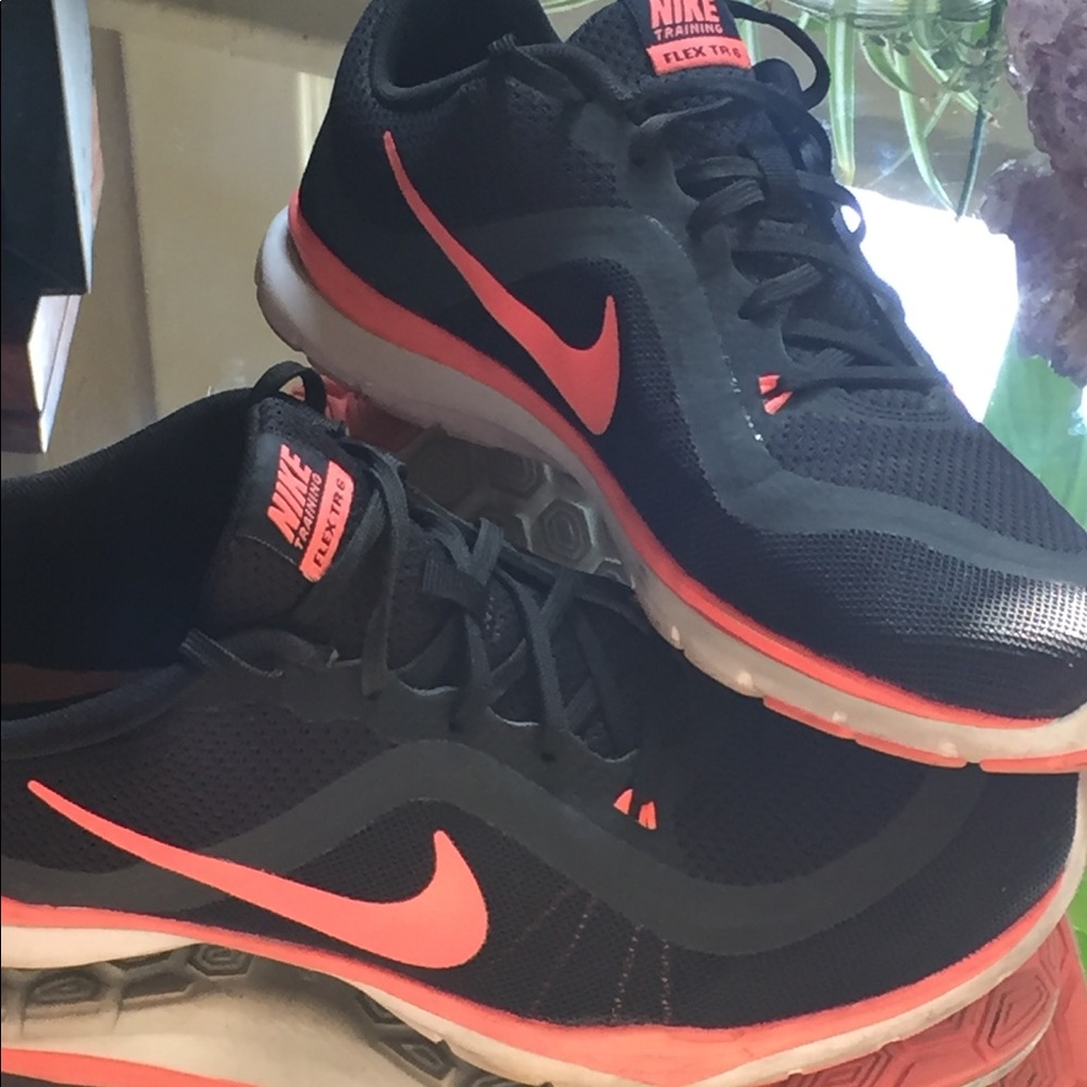 🏋🏽‍♀️NIKE TRAINING SHOES 🏋🏽‍♀️