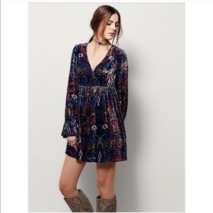 🆕 Free People Velvet Burnout Dress 🆕 Free People Velvet Burnout Dress