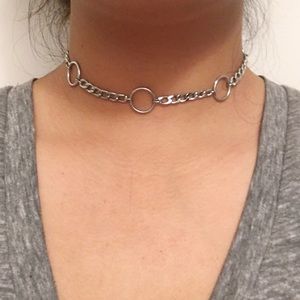 Chain choker Chain choker