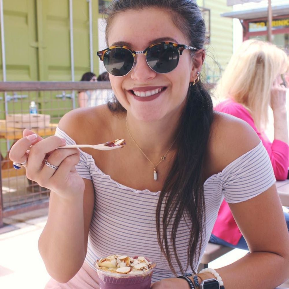 Meet your Posher, Brooke