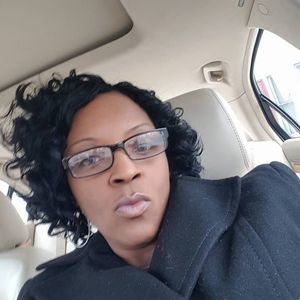 Meet your Posher, Felicia