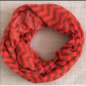 Womens used scarf Womens used scarf