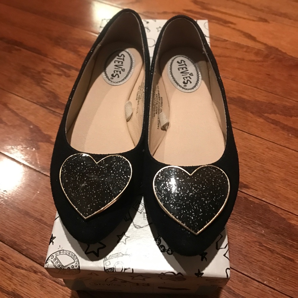 Black Heart Flats
