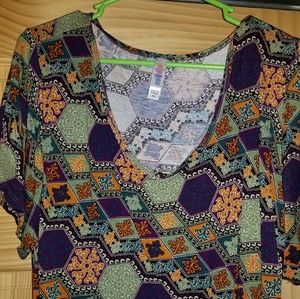 LULAROE CLASSIC T