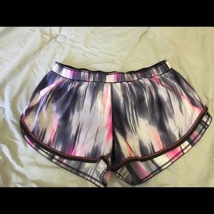 Lulu shorts !