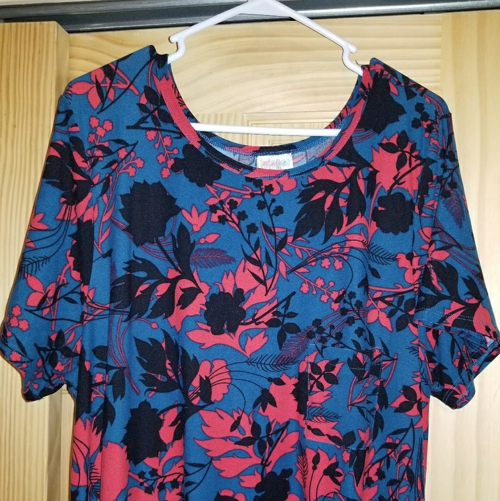 LULAROE CARLY