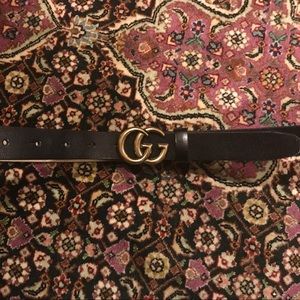 Women's thin Gucci Marmont Belt