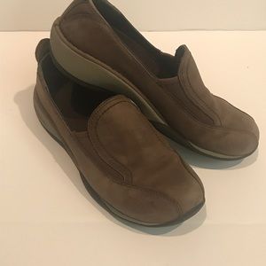 Merrell Primo Il Coffee Leather Oxfords Women