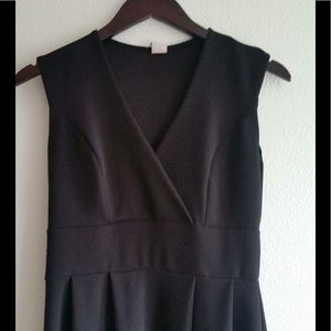 Nema Black A-line V neck Stretch Swing Dress Sz L Nema Black A-line V neck Stretch Swing Dress Sz L
