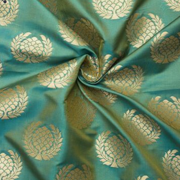 Green taffeta silk fabric from India 3 meters - Picture 2 of 3