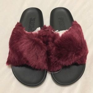 Victoria’s Secret PINK Faux Fur Crisscross Slides