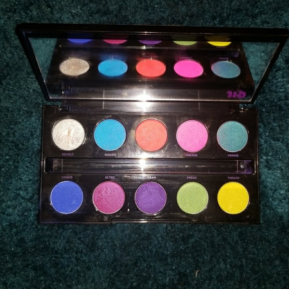 UD 10 eyeshadow palette