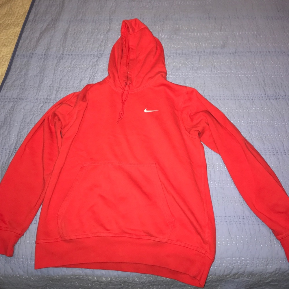 Nike men’s hoodie