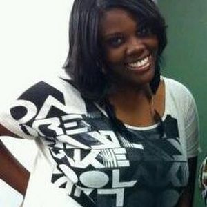 Meet your Posher, Renatta