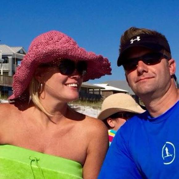 Meet your Posher, Carrie - Picture 1 of 1