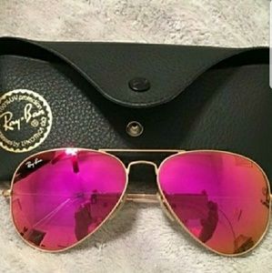 Classic Ray-Ban Aviators Classic Ray-Ban Aviators