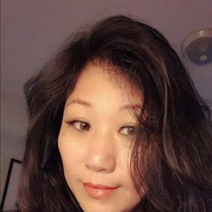 Meet your Posher, Hua