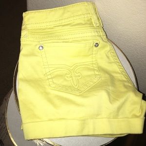 ROCK REVIVAL OLIVIA SHORTS