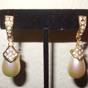 Faux Tear Drop Pearl Gold Plate CZ Crystals Dangle Faux Tear Drop Pearl Gold Plate CZ Crystals Dangle