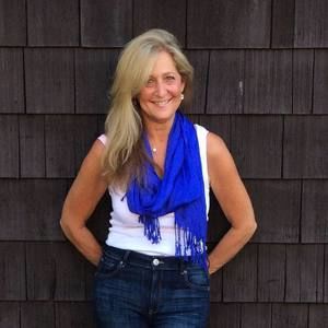 Meet your Posher, Nancy