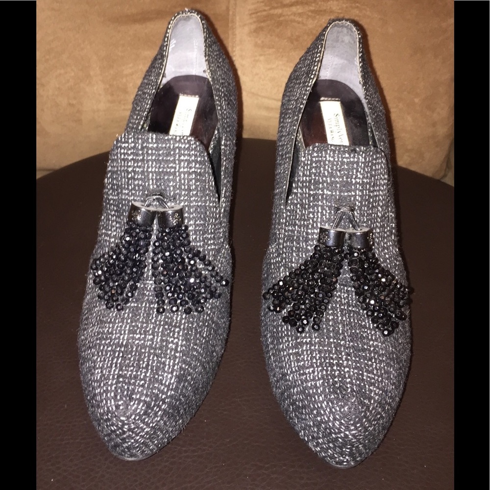 BRAND NEW Simply Vera Vera Wang Tweed Tassel Heels