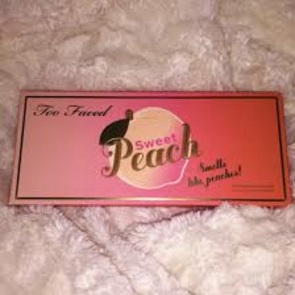 Too faced sweet peach palatte - Picture 2 of 4