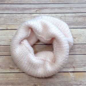 Loft popover shimmer rose infinity scarf Loft popover shimmer rose infinity scarf
