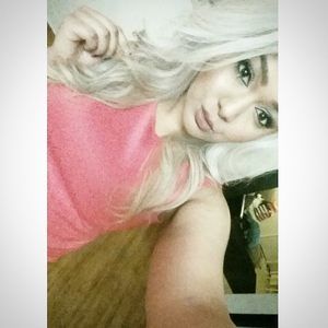 Meet your Posher, Gina