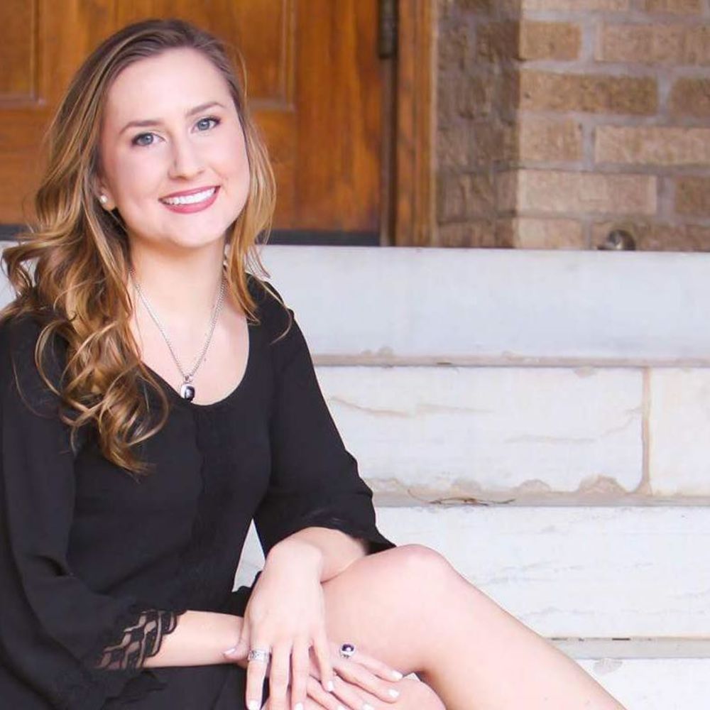 Meet your Posher, Lauren