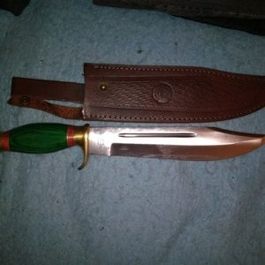 Meet your Posher, Berts