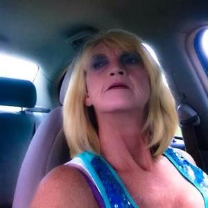 Meet your Posher, Joann