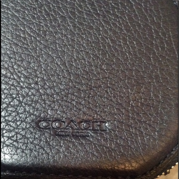 🎉Coach Coin Purse 100% Authentic - Picture 6 of 8